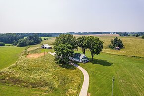 Dobson Farmhouse w/ Scenic Porch - Near Vineyards!