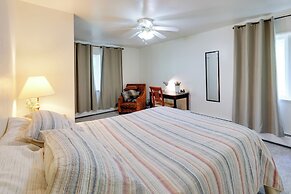 3 Mi to Pioneer Park & University: Spacious Home!