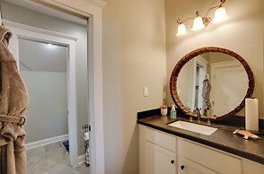 Lake Livingston Paradise: Outdoor Pool w/ Slide!