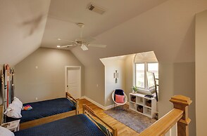 Lake Livingston Paradise: Outdoor Pool w/ Slide!