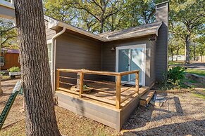 Pottsboro Vacation Rental - Walk to Lake Texoma!