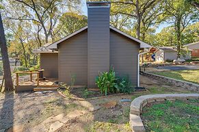 Pottsboro Vacation Rental - Walk to Lake Texoma!