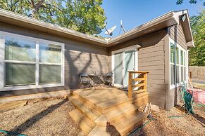 Pottsboro Vacation Rental - Walk to Lake Texoma!