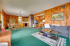 Queensbury Lakefront Home: Screened Porch & Views!