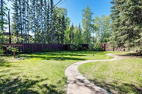 1 Mi to Downtown & River: Family Apt in Fairbanks