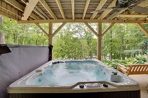 Lakefront Cadiz Home w/ Hot Tub!