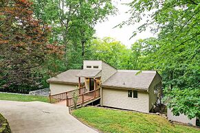 Lakefront Cadiz Home w/ Hot Tub!
