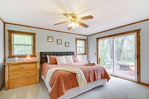 Minnesota Cabin w/ Deck & Private Beach