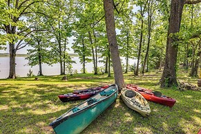 Rural Arkansas Vacation Rental w/ Lake Access