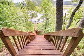 Merrifield Vacation Rental w/ Dock & River Access