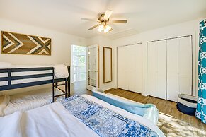 Private Beachfront Lake Michigan Rental w/ Kayaks