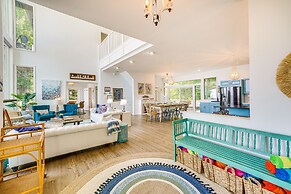 Private Beachfront Lake Michigan Rental w/ Kayaks