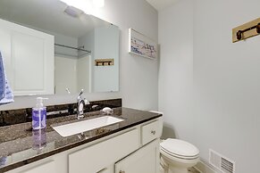 Serene Pentwater Getaway w/ Yard Near Lakes