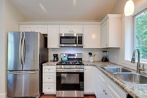 Serene Pentwater Getaway w/ Yard Near Lakes