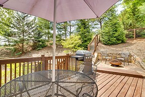 Blue Ridge Mountain Home w/ Sunroom: Pets Welcome