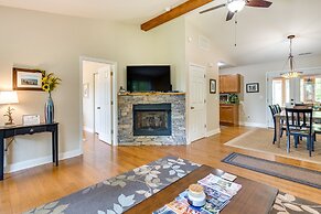 Blue Ridge Mountain Home w/ Sunroom: Pets Welcome