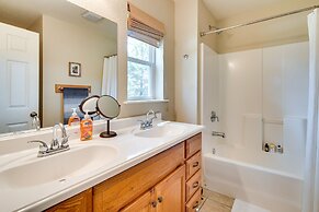 Blue Ridge Mountain Home w/ Sunroom: Pets Welcome