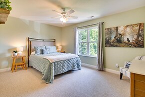 Blue Ridge Mountain Home w/ Sunroom: Pets Welcome