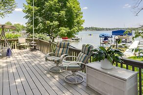 Lakefront Vandalia Home w/ Boat Dock & Gas Grill!