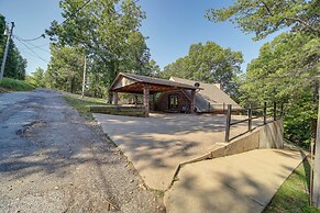 Boat Dock & Fire Pit: Lakefront Paradise in Eucha!