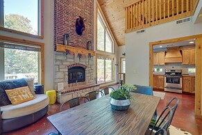 Boat Dock & Fire Pit: Lakefront Paradise in Eucha!