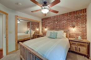 Boat Dock & Fire Pit: Lakefront Paradise in Eucha!