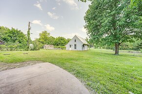 Pet-friendly Shell Knob Retreat w/ Deck & Grill!