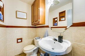 Pet-friendly Shell Knob Retreat w/ Deck & Grill!