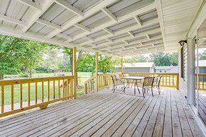 Pet-friendly Shell Knob Retreat w/ Deck & Grill!