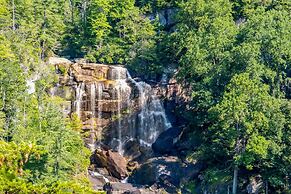 Cashiers Cabin w/ Stunning Views Near Waterfalls!