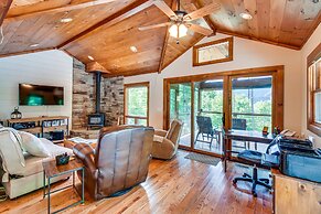 Cashiers Cabin w/ Stunning Views Near Waterfalls!