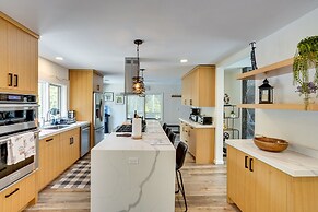6 Mi to Hunter Mtn: Tannersville Retreat w/ Pool