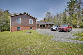 6 Mi to Hunter Mtn: Tannersville Retreat w/ Pool