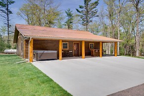 Hatfield Vacation Rental w/ Private Hot Tub!