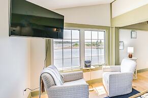 Historic Winter Harbor Cottage w/ Waterfront Views