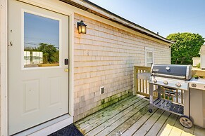 Historic Winter Harbor Cottage w/ Waterfront Views