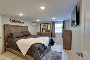 Stylish Harveys Lake Apt - Steps to the Water!