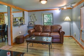 Cozy Cabin Near Lake Hartwell & Clemson University