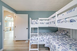 Serene Mattapoisett Home w/ Private Beach Access!