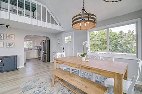 Serene Mattapoisett Home w/ Private Beach Access!