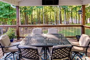 Anderson Lakefront Vacation Rental w/ Deck