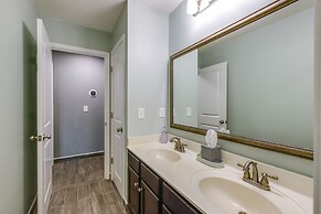 Chapin Vacation Rental ~ 5 Mi to Lake Murray!