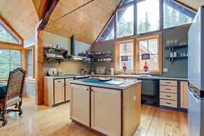 Idaho Springs Home w/ Amazing Mountain Views!