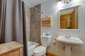 Idaho Springs Home w/ Amazing Mountain Views!