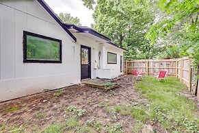 Springdale Vacation Rental ~ 9 Mi to Fayetteville!