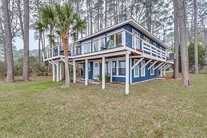 Carrabelle Retreat w/ Boat Dock + Views of Gulf!