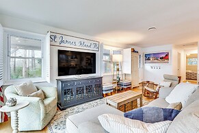 Carrabelle Retreat w/ Boat Dock + Views of Gulf!