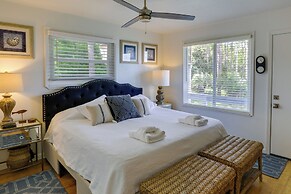 Carrabelle Retreat w/ Boat Dock + Views of Gulf!