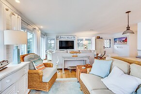 Carrabelle Retreat w/ Boat Dock + Views of Gulf!