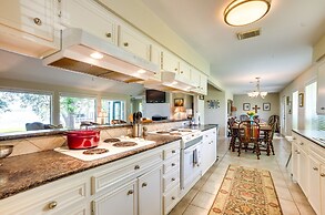 Lakefront Livingston Vacation Rental w/ Boat Dock!